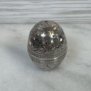 Vtg Archana Crafts India Etched Silver Tone Decorative Egg-Handcrafted 366